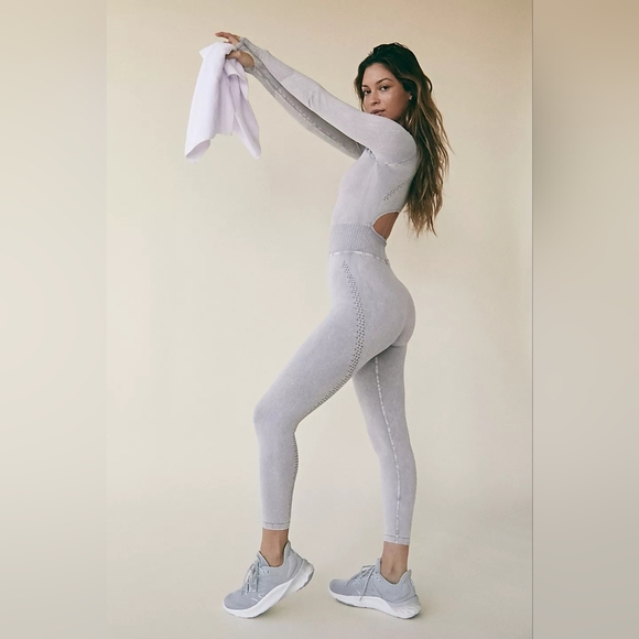 NWOT Free People Good Karma Long-Sleeve Onesie in Ice Grey - no outside logo - Picture 3 of 4